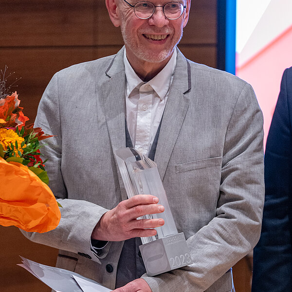 Hessischer Journalistenpreis 2023: Ehrenpreis für das bisherige Lebenswerk an Joachim Wille