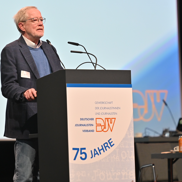 Pressesprecher Hendrik Zörner stellt die neue DJV-Mitgliederkampagne vor.