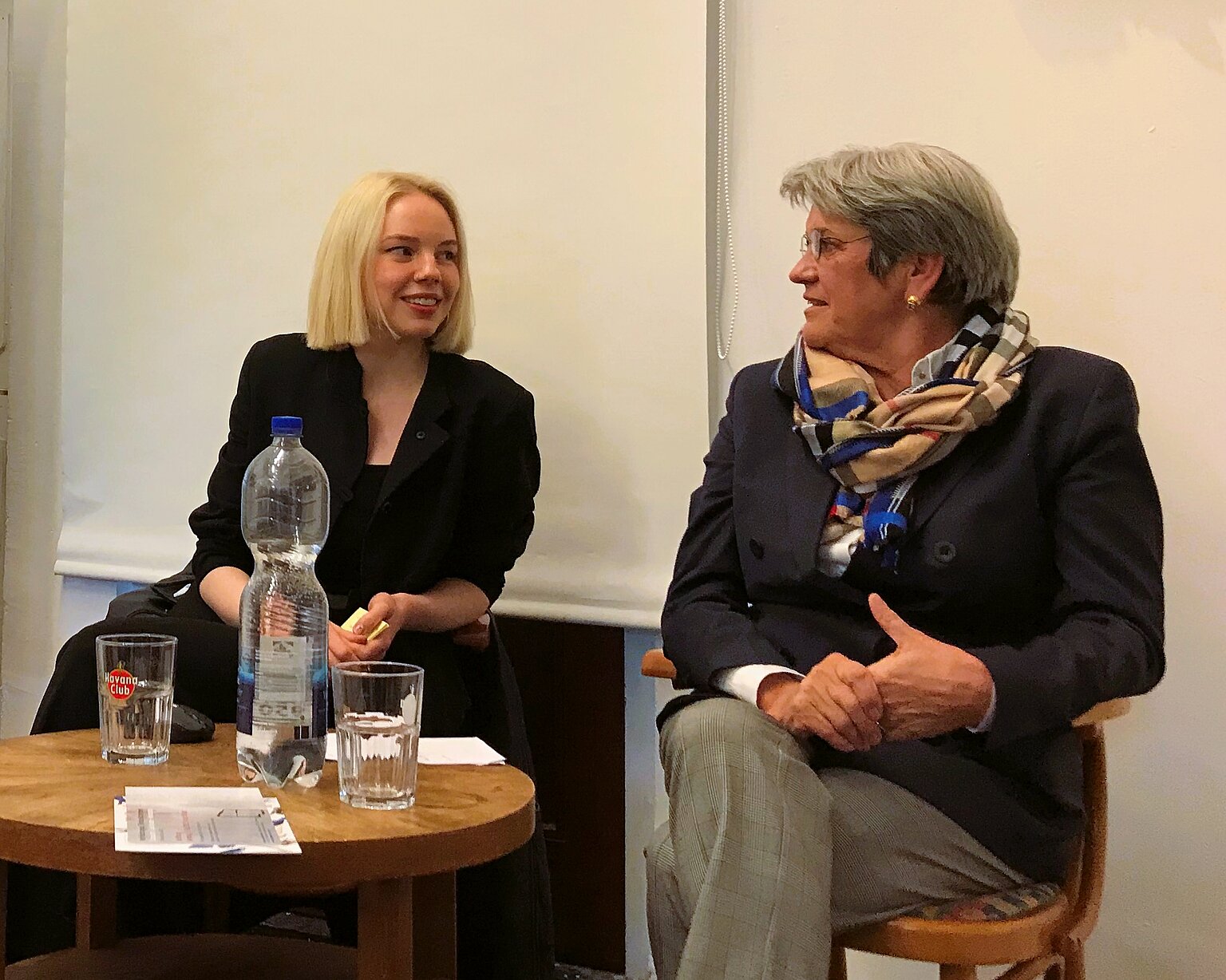 – Ann-Christin Dieker (links) und Libuse Cerna (rechts)