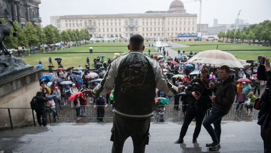  – Demonstration in Berlin: Pressefreiheit schützen. Foto: Stephanie Loos